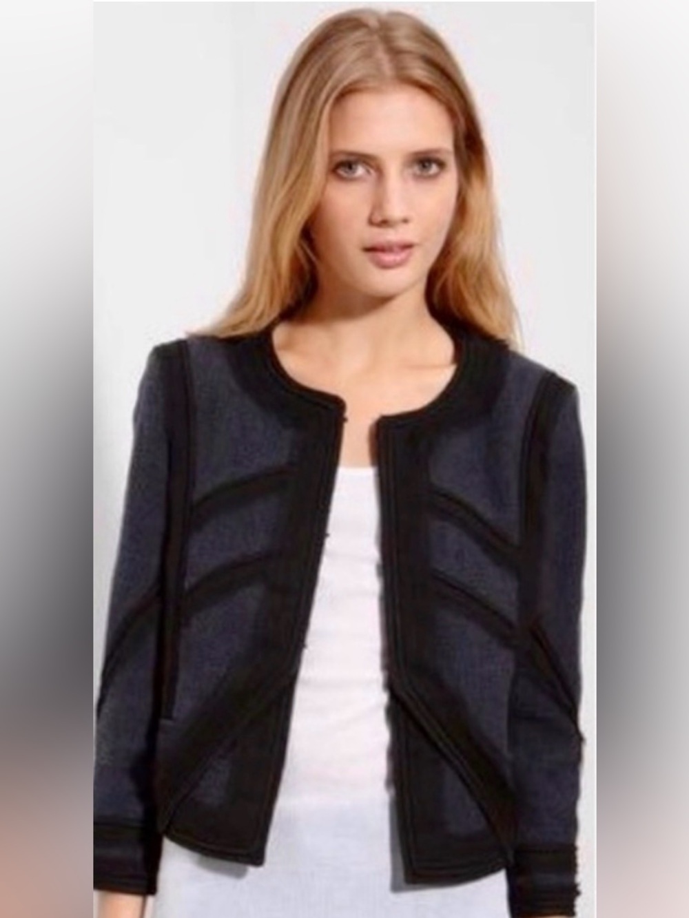 Elizabeth and James Black Trim Dark Navy Cropped Jacket - size 4
